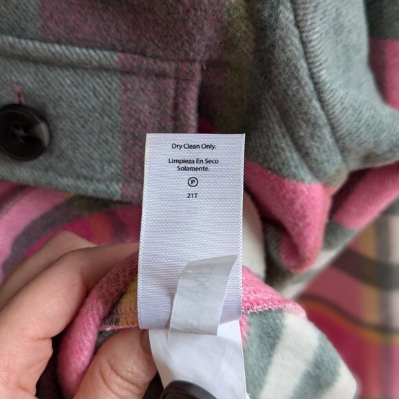 Free Assembly Pink and Green Flannel Shacket - Picture 6 of 6
